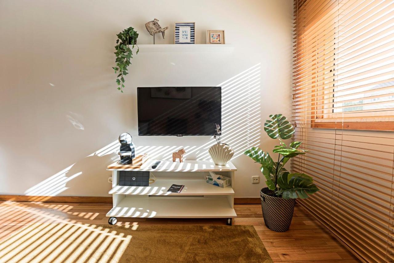 Cozy Flat In Foz By Lovelystay Porto Exterior foto
